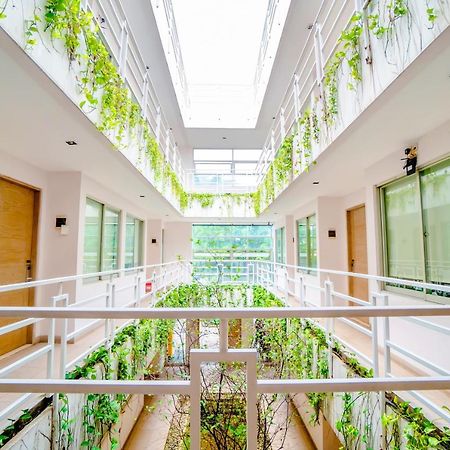 Legreen Suite Pejompongan Dżakarta Zewnętrze zdjęcie